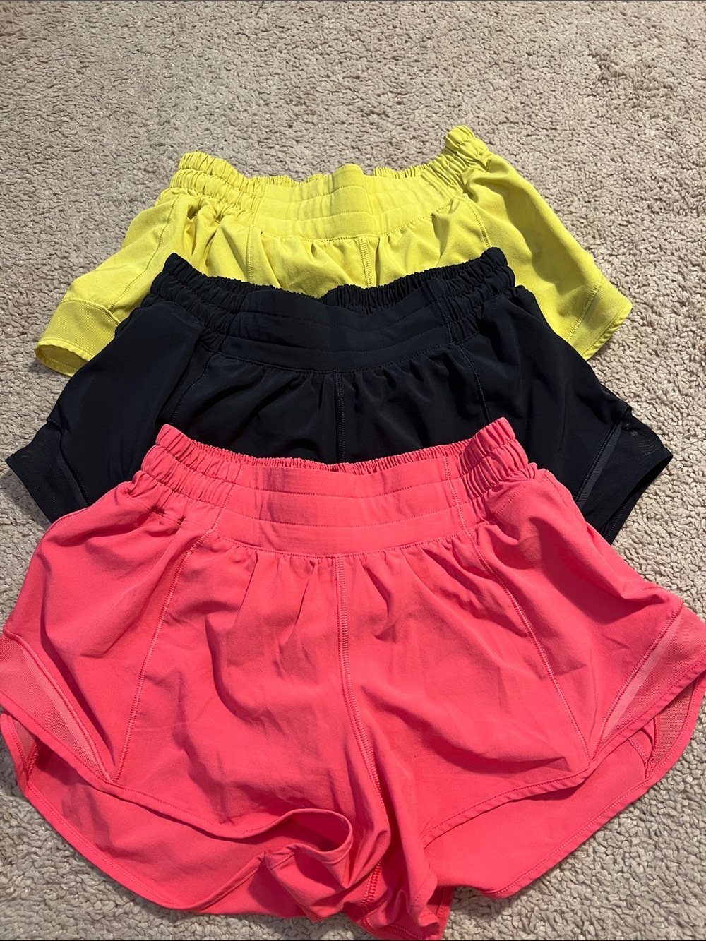 Lululemon women’s shorts lot